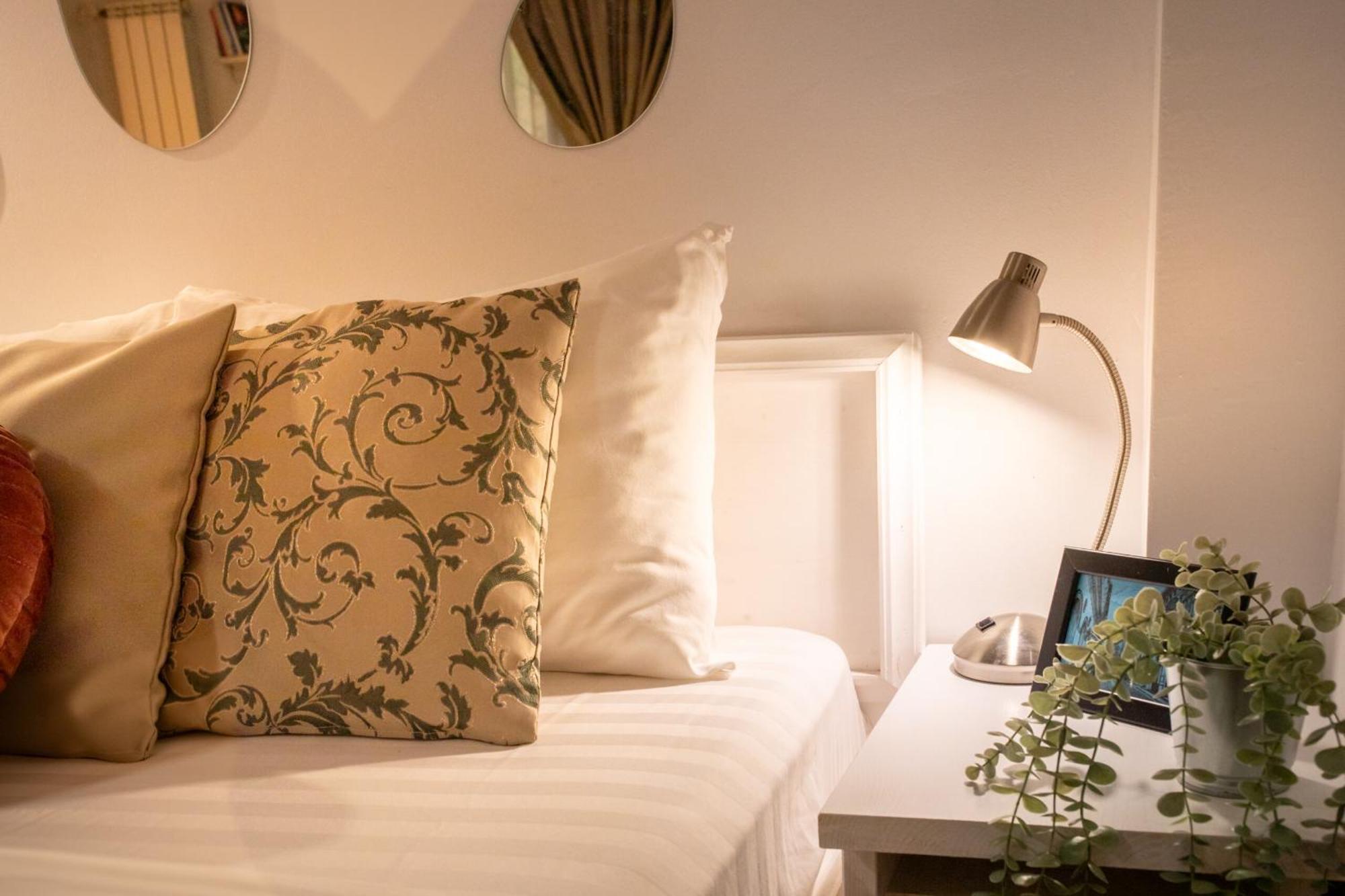 2Br Apartment At Piata Natiunilor Unite: Perfect For City Center Stays Bucareste Exterior foto