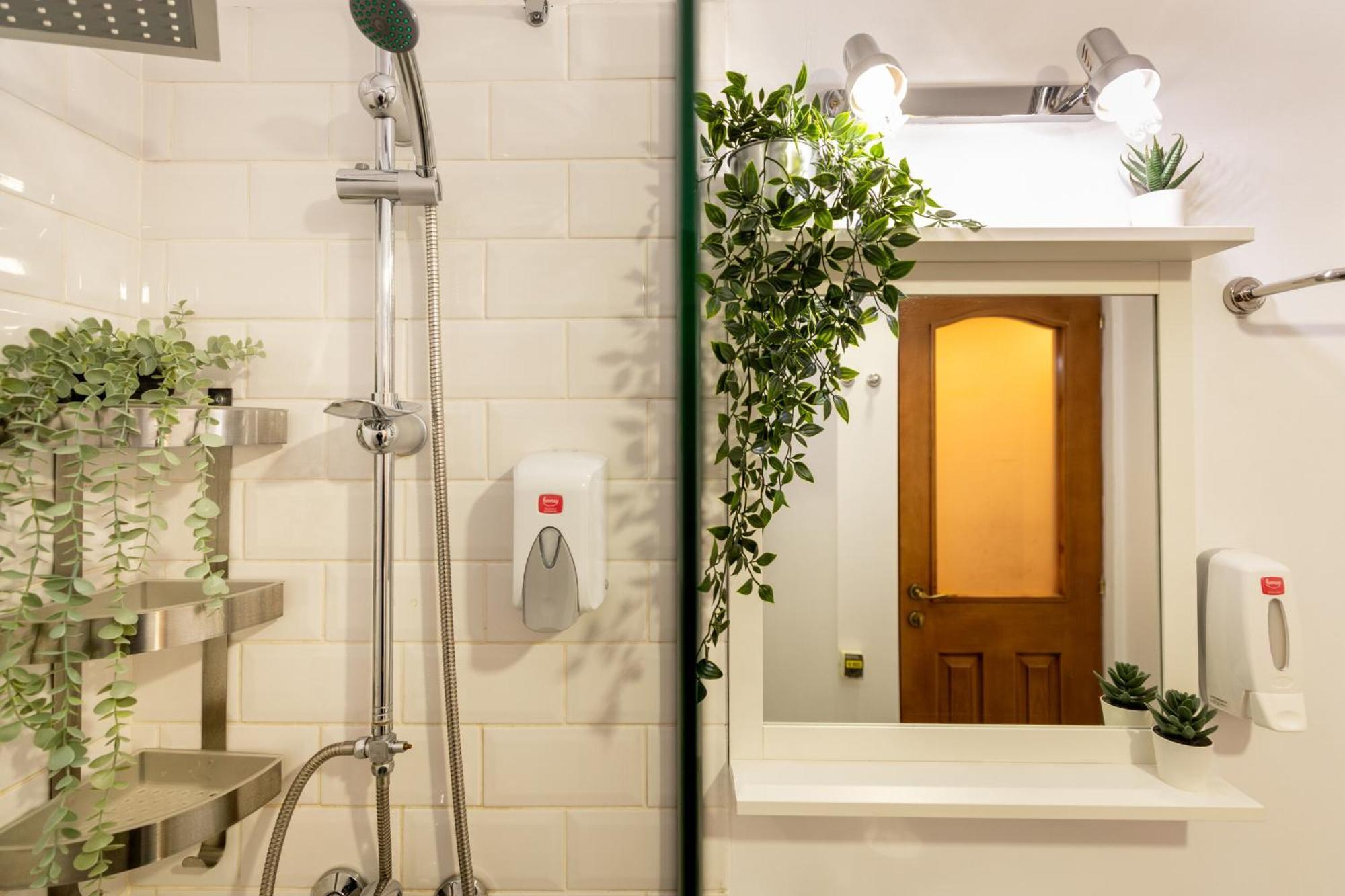 2Br Apartment At Piata Natiunilor Unite: Perfect For City Center Stays Bucareste Exterior foto