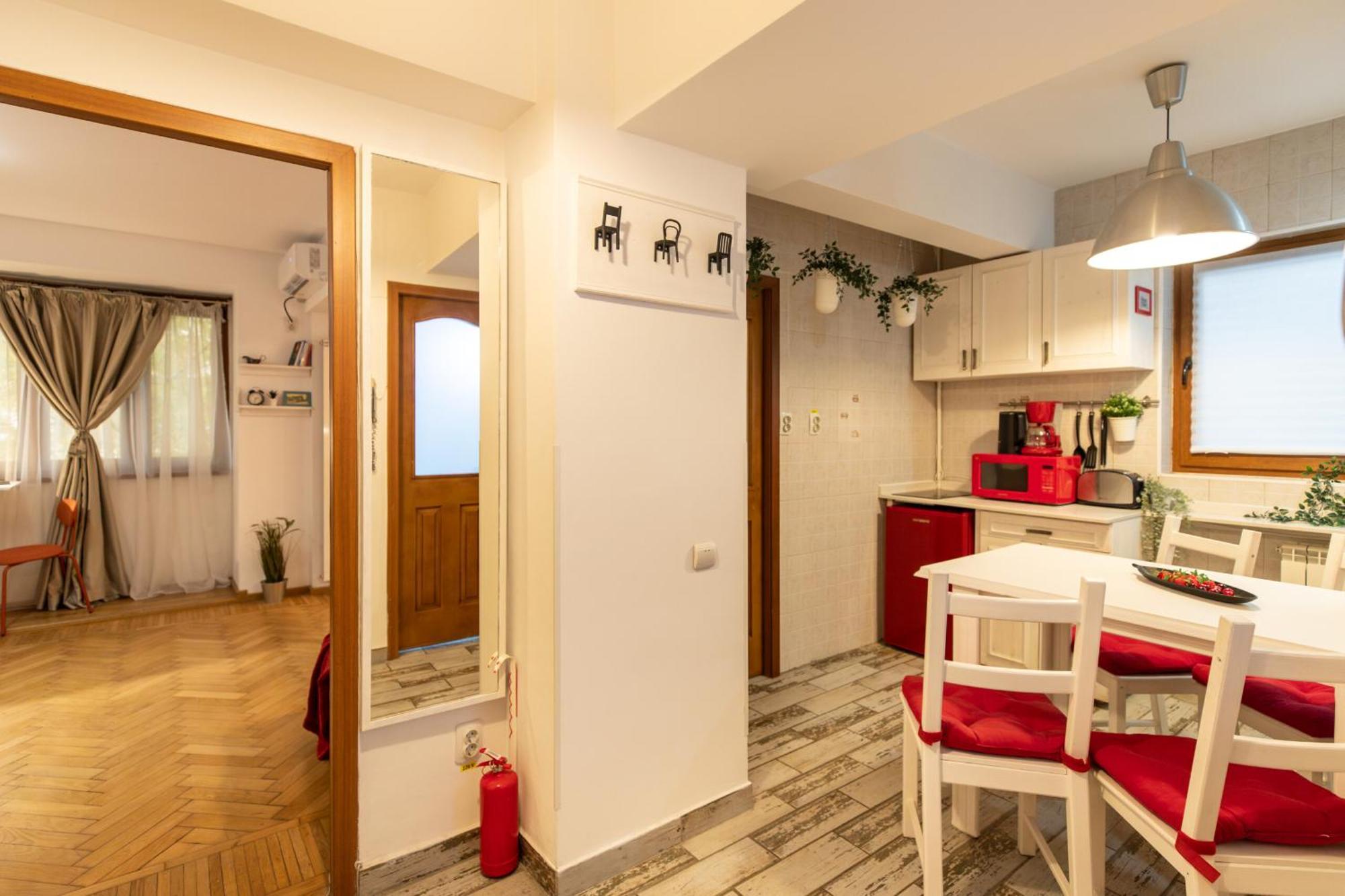 2Br Apartment At Piata Natiunilor Unite: Perfect For City Center Stays Bucareste Exterior foto