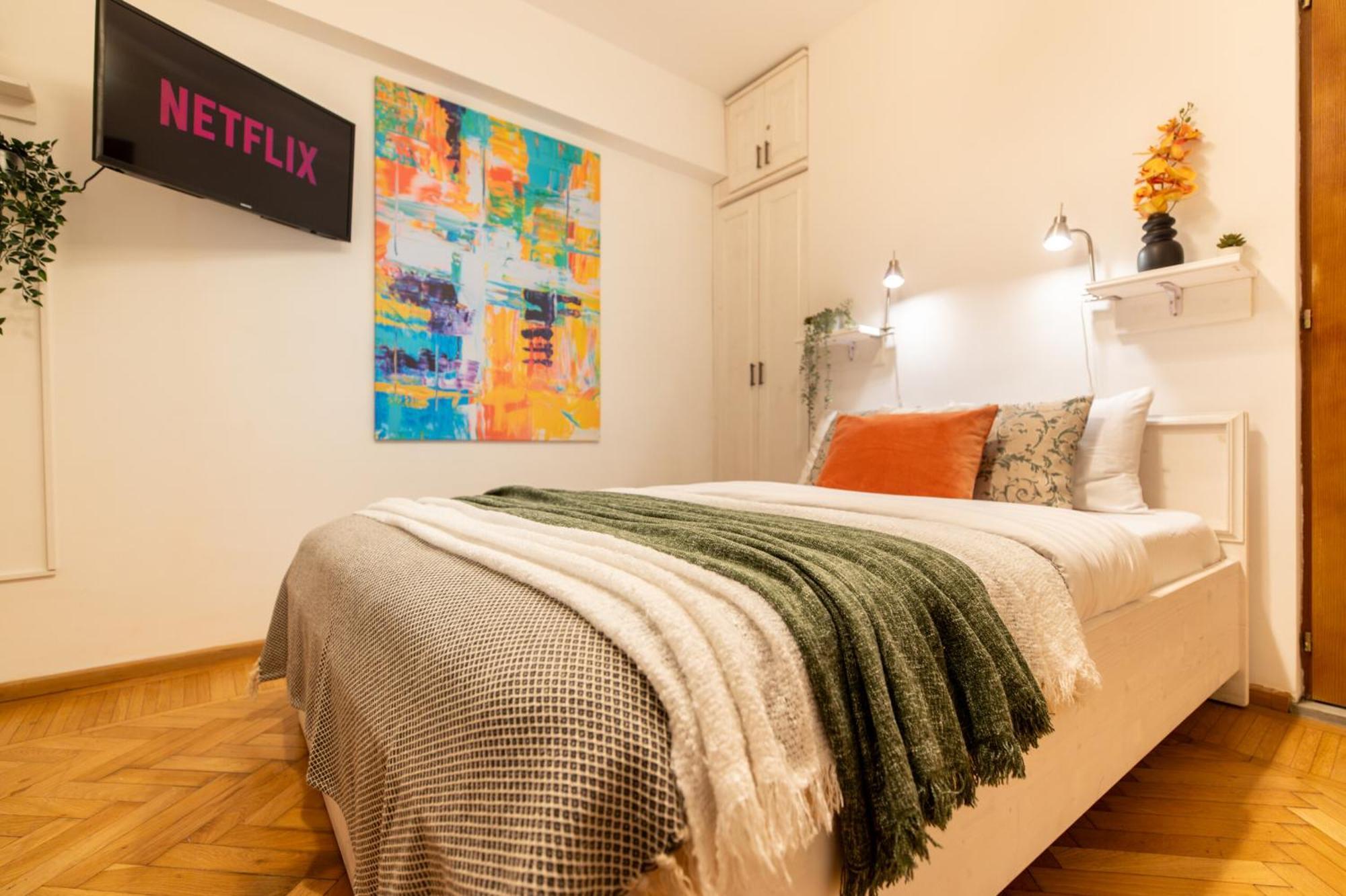 2Br Apartment At Piata Natiunilor Unite: Perfect For City Center Stays Bucareste Exterior foto